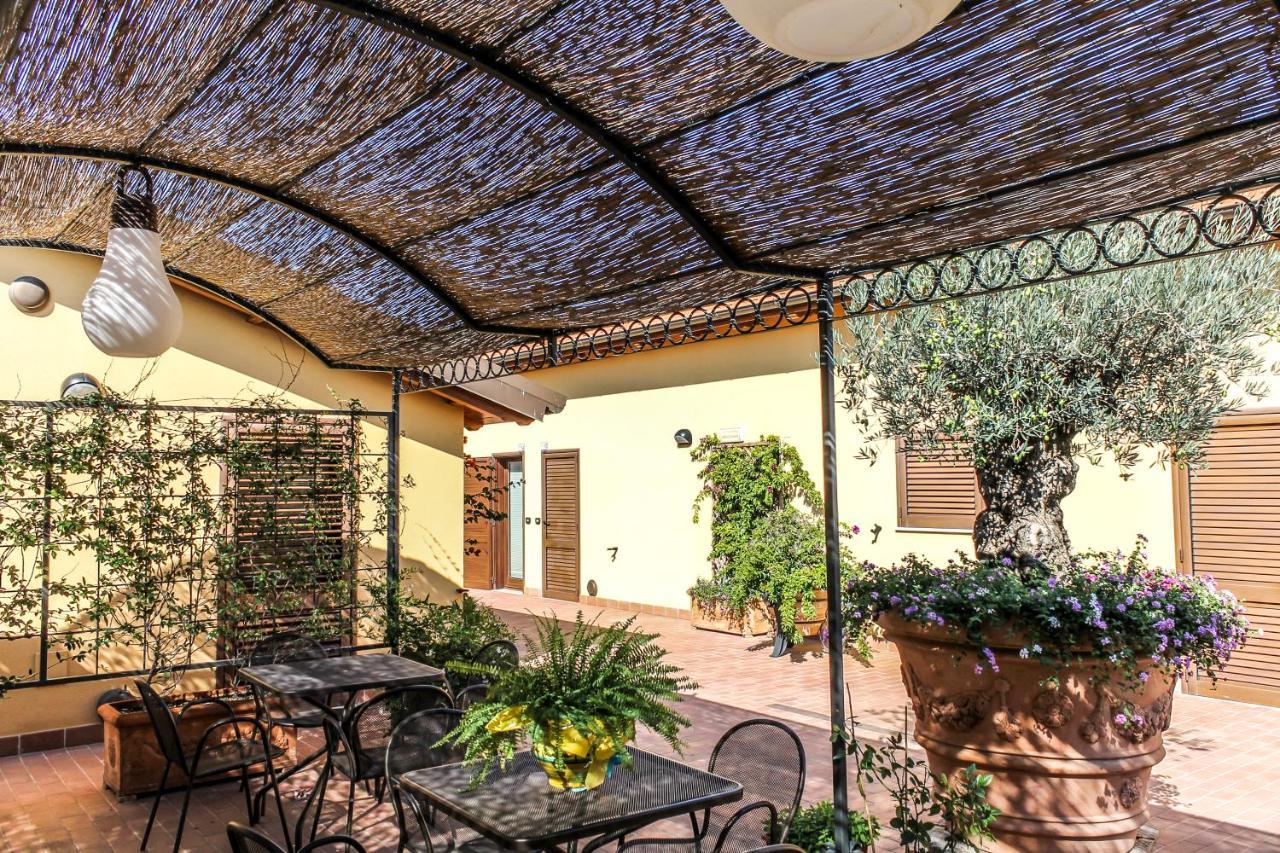 "La Terrazza Di Castiglione" Appartamenti Vacanza Castiglione della Pescaia Zewnętrze zdjęcie